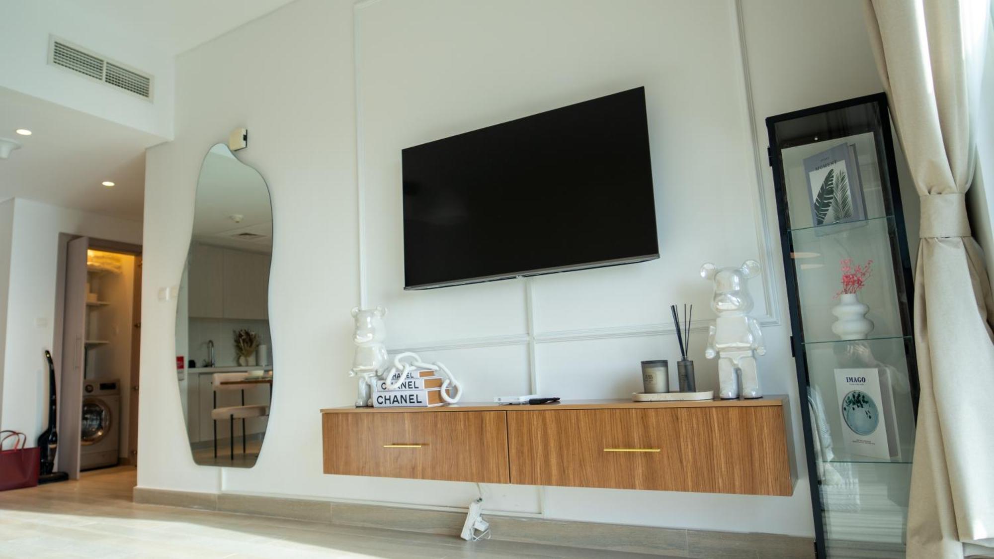 Noor Homes - Luxury Approved By The Department Of Culture And Tourism, In Yas Island * Abu Dhabi