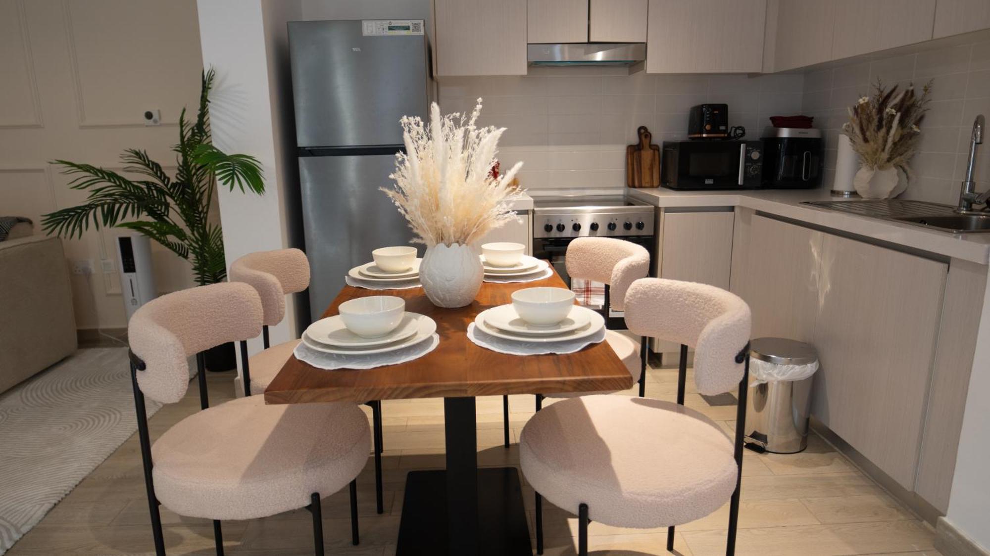 Noor Homes - Luxury Approved By The Department Of Culture And Tourism, In Yas Island *